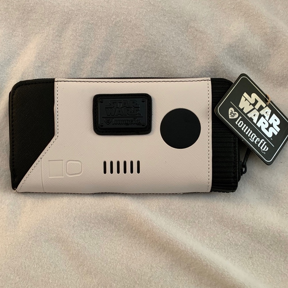 Loungefly x Star Wars Executioner Trooper Wallet